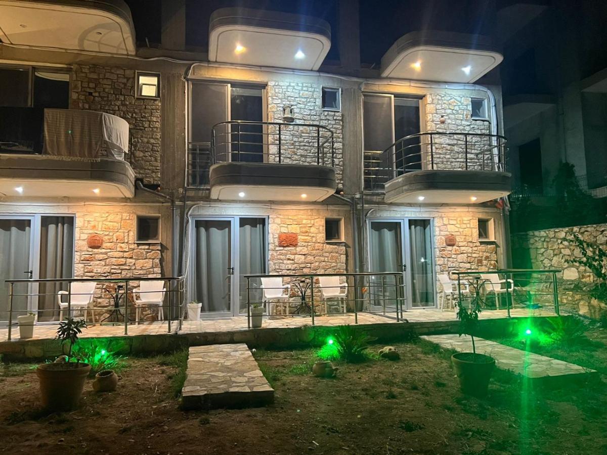 Noah'S Home Himare Exterior photo